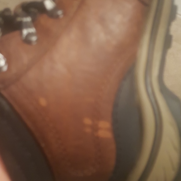 Toddler Timberland Boots - Picture 4 of 6